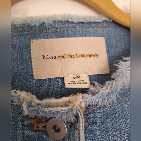 Pilcro Blue and Green Ruffle Hem Jean Jacket Size M - Picture 2 of 6